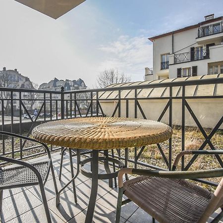 Apartamenty Promenada Z Tarasem I Parkingiem - Apartamenty Na Wyspie Swinoujscie Dış mekan fotoğraf
