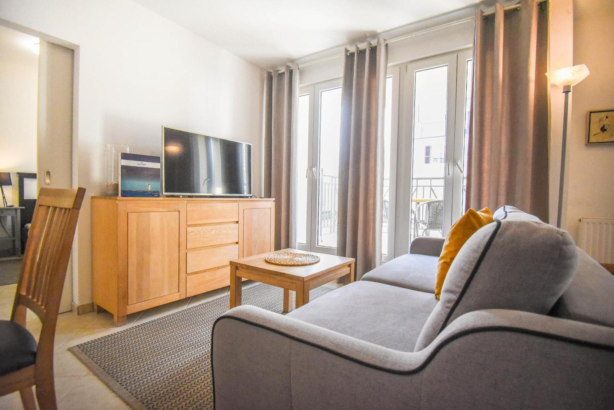 Apartamenty Promenada Z Tarasem I Parkingiem - Apartamenty Na Wyspie Swinoujscie Dış mekan fotoğraf
