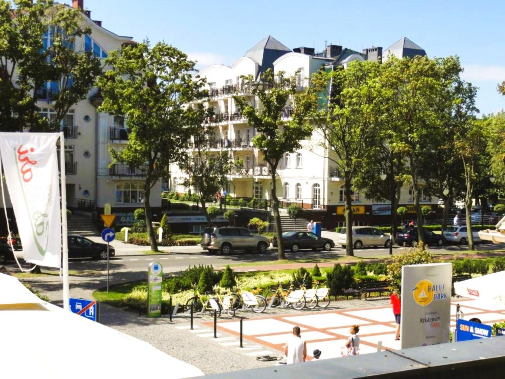Apartamenty Promenada Z Tarasem I Parkingiem - Apartamenty Na Wyspie Swinoujscie Dış mekan fotoğraf