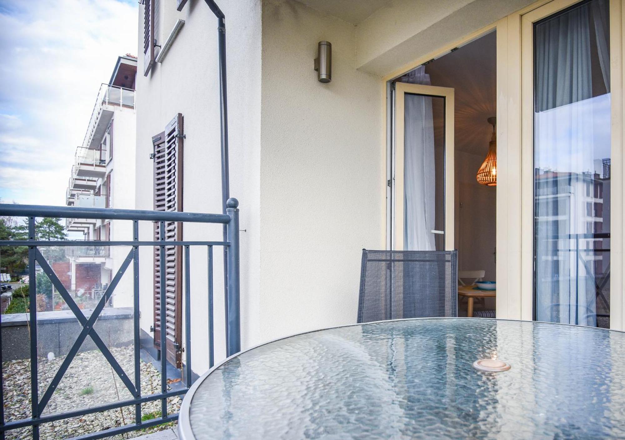 Apartamenty Promenada Z Tarasem I Parkingiem - Apartamenty Na Wyspie Swinoujscie Dış mekan fotoğraf