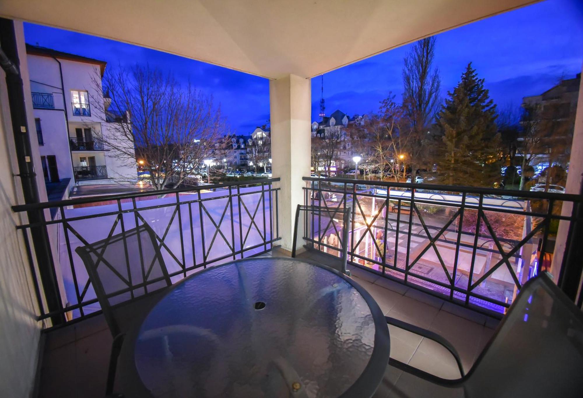 Apartamenty Promenada Z Tarasem I Parkingiem - Apartamenty Na Wyspie Swinoujscie Dış mekan fotoğraf